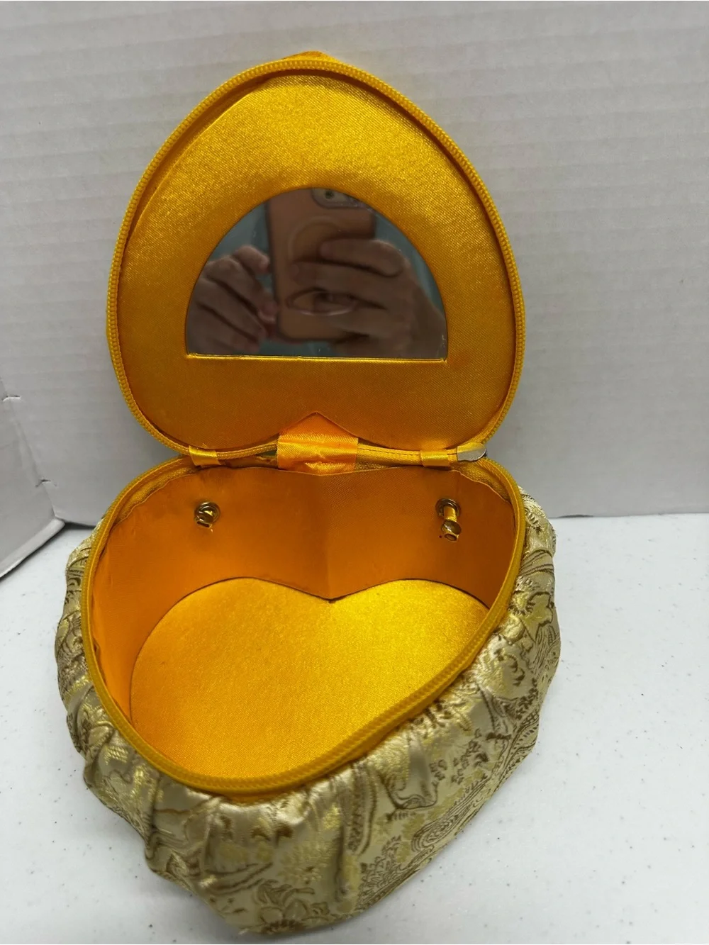 Vintage Heart-Shaped Yellow Paisley Jewelry or Travel Case Set Coquette